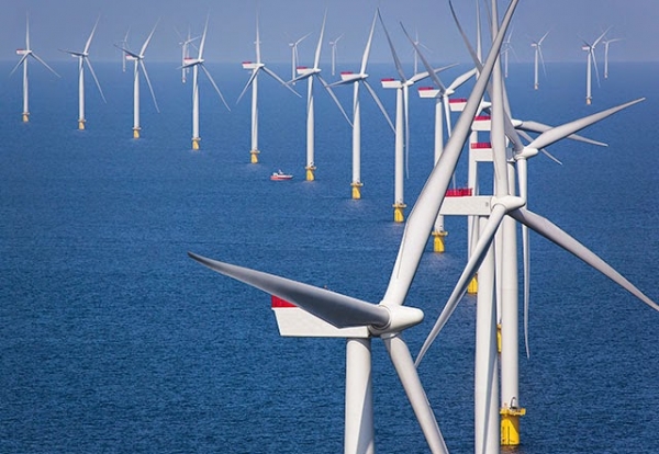 Offshore wind to power £17.5bn investment boom as costs halve