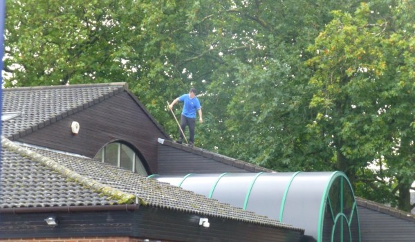 hse Construction-photo-1-man-on-roof