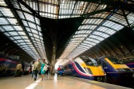 paddington-Commuters-large
