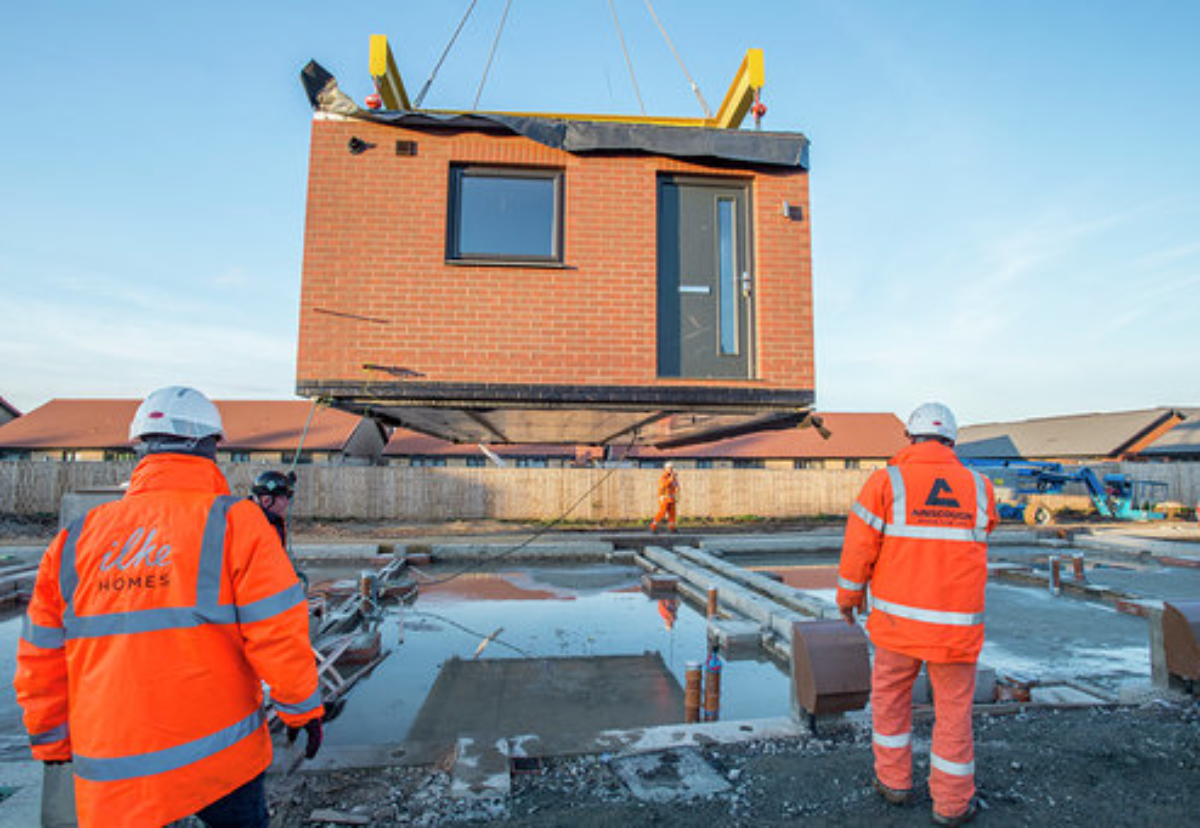 Each home that rolls off the production line is fully accredited by Britain’s major insurers and lenders