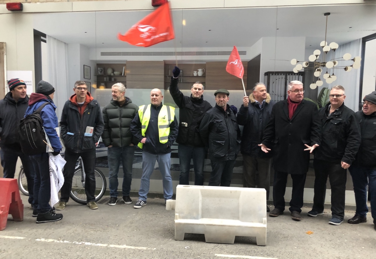 The electricians staged a demonstration yesterday