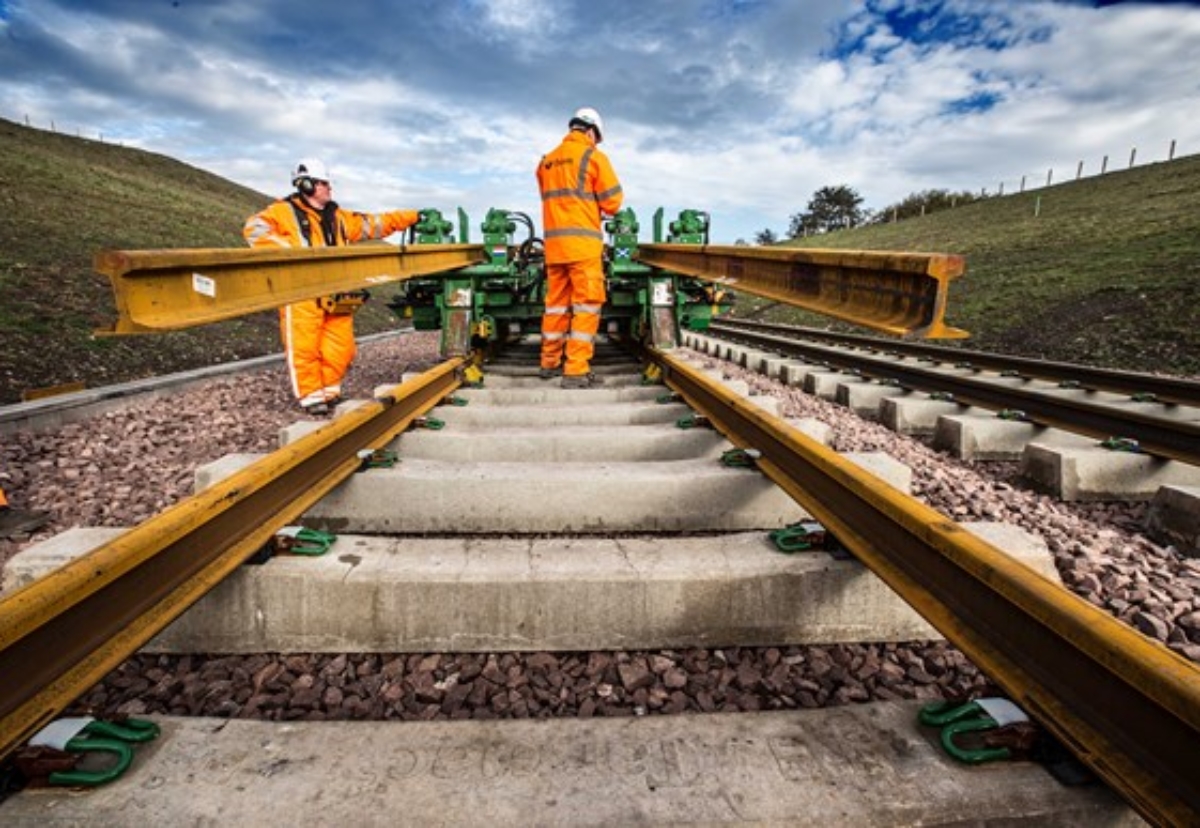 The benefits of reversing the Beeching cuts have already been seen. In 2015, a £10m project restored ‘Todmorden Curve’ enabling direct services from Burnley and Accrington to Manchester
