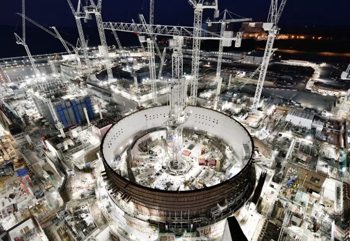 The dome of the first reactor building will be lifted into place next year