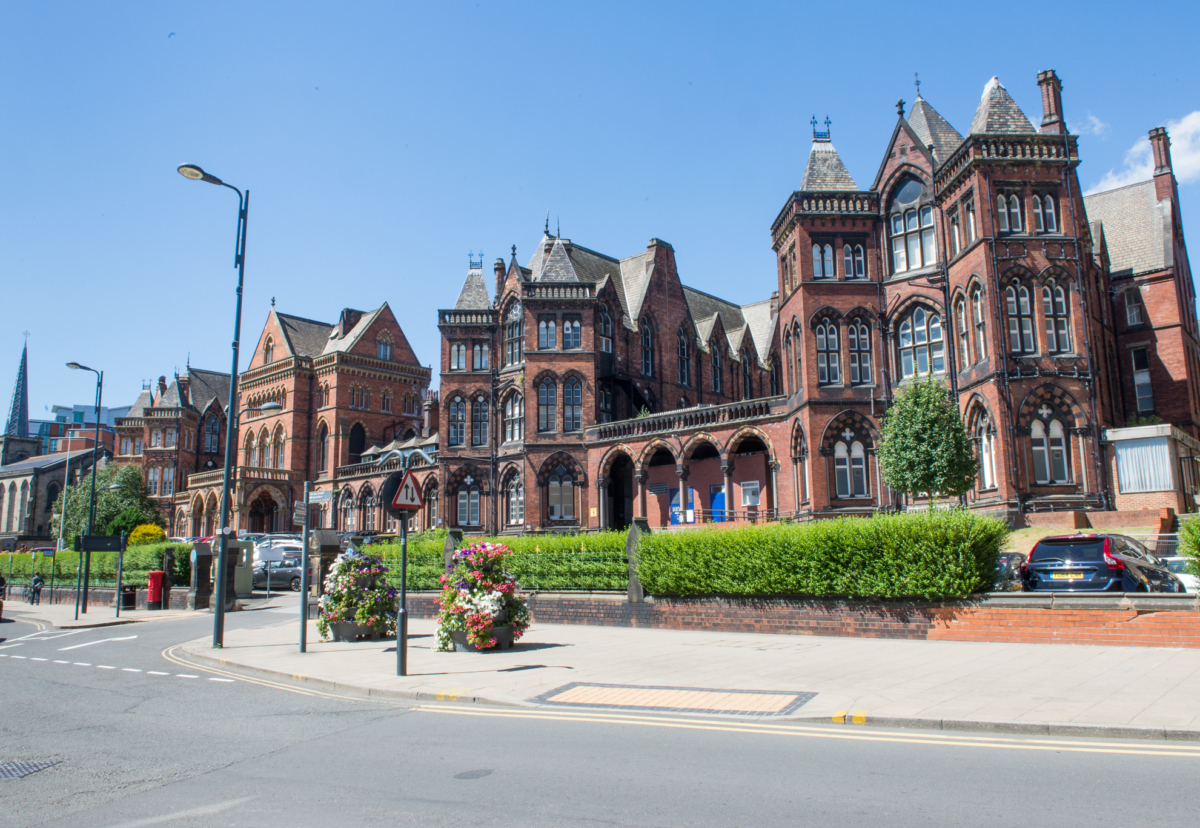 The current Leeds General Infirmary - Great George Street building