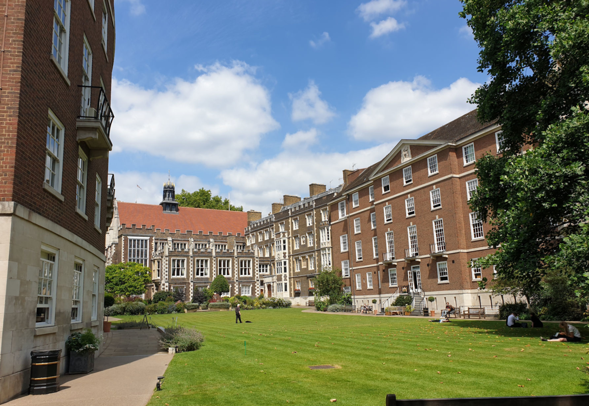 Honourable Society of Middle Temple barristers chambers in Holborn