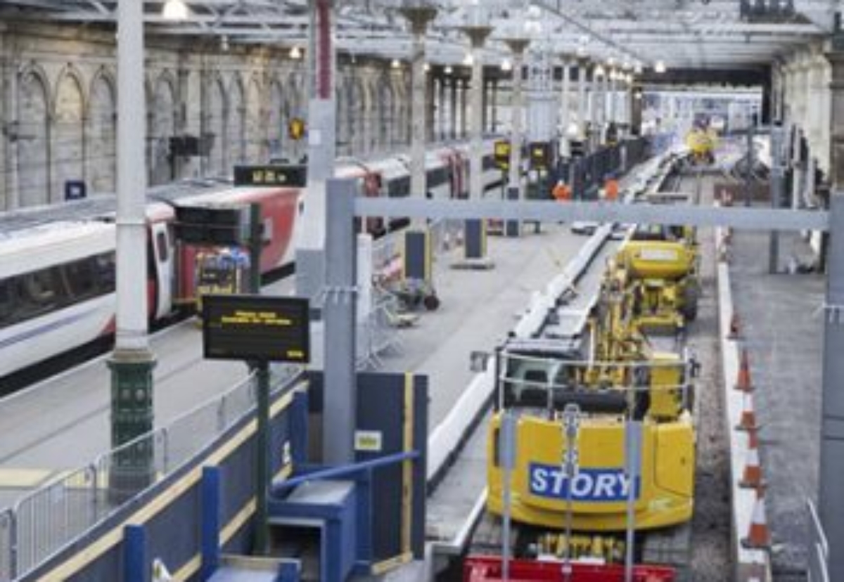 Story takes on Carillion staff to finish £23m platform upgrade work