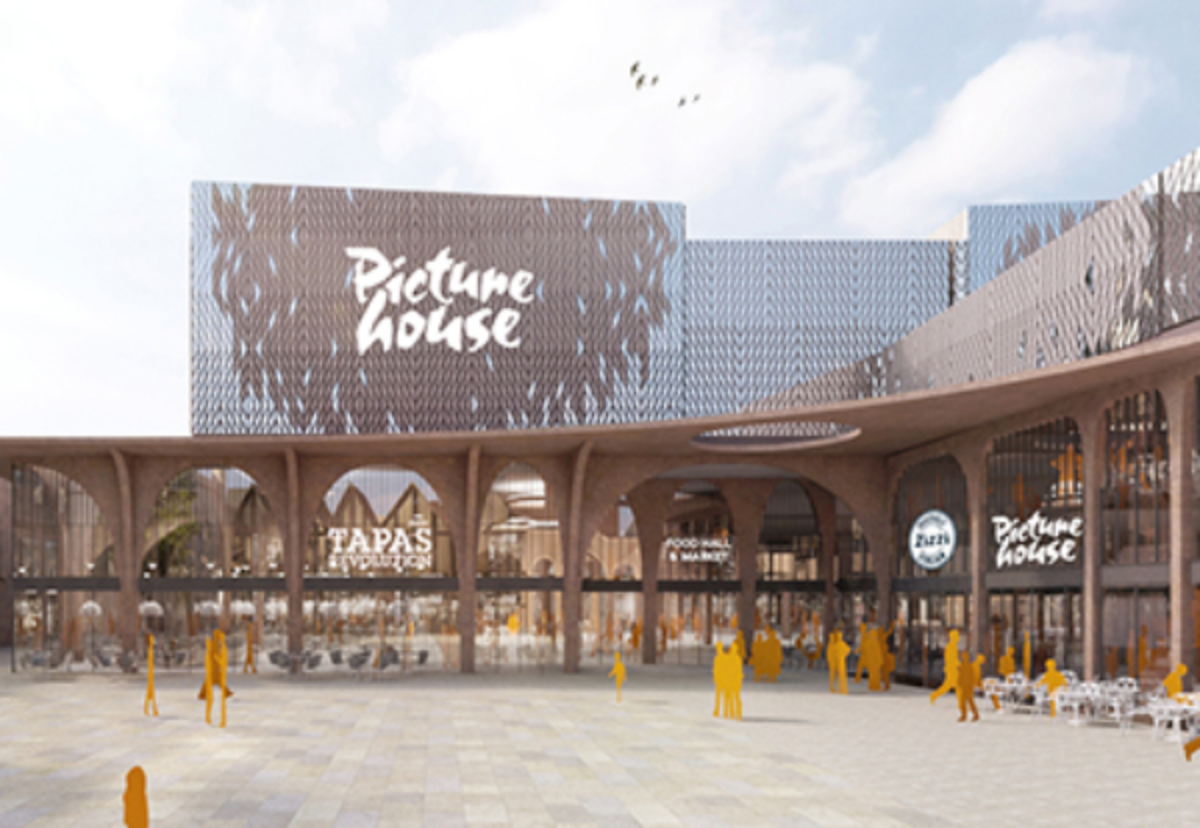 Local councillors back shopping square plan despite struggling high street market