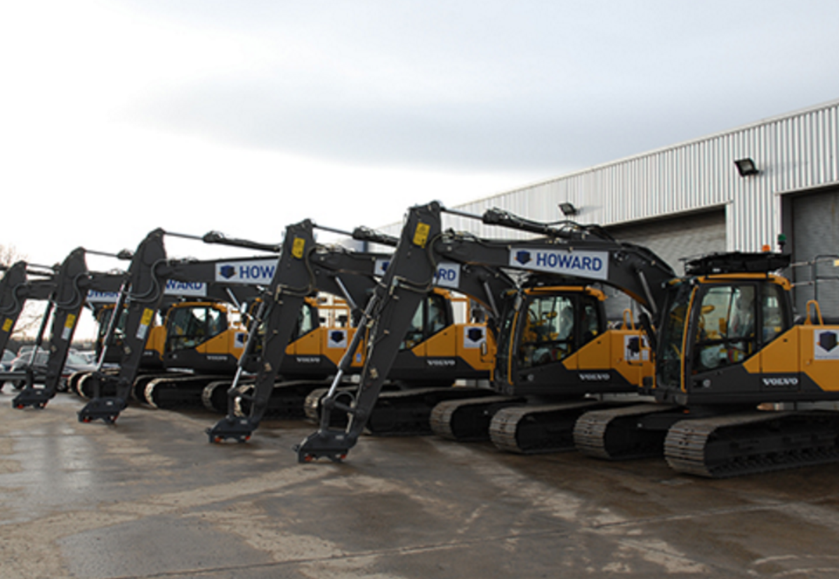 Excavator deal covers machines from  2.7 tonnes to 28 tonnes