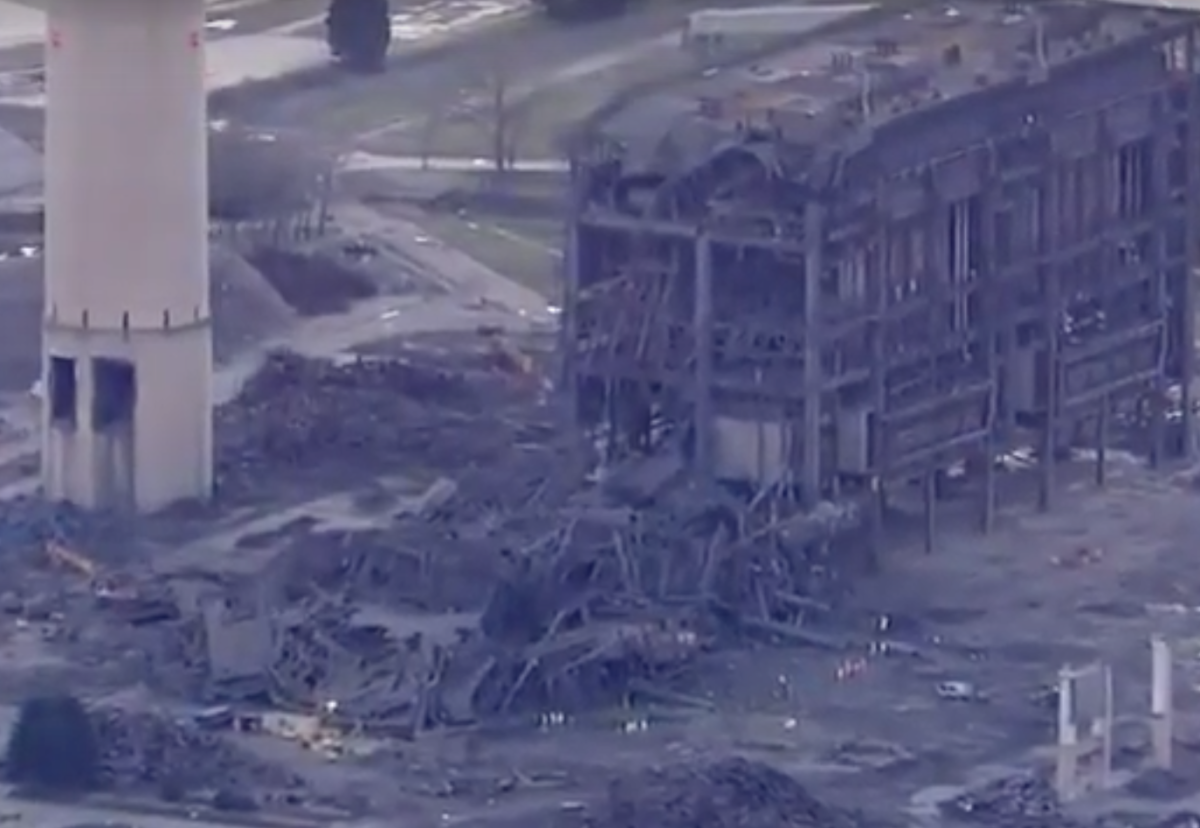 Emergency services said it is "highly unlikely" anyone will be found alive in the rubble