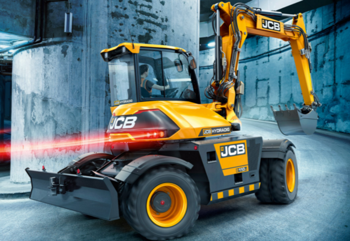 JCB Hydradig goes into production next month