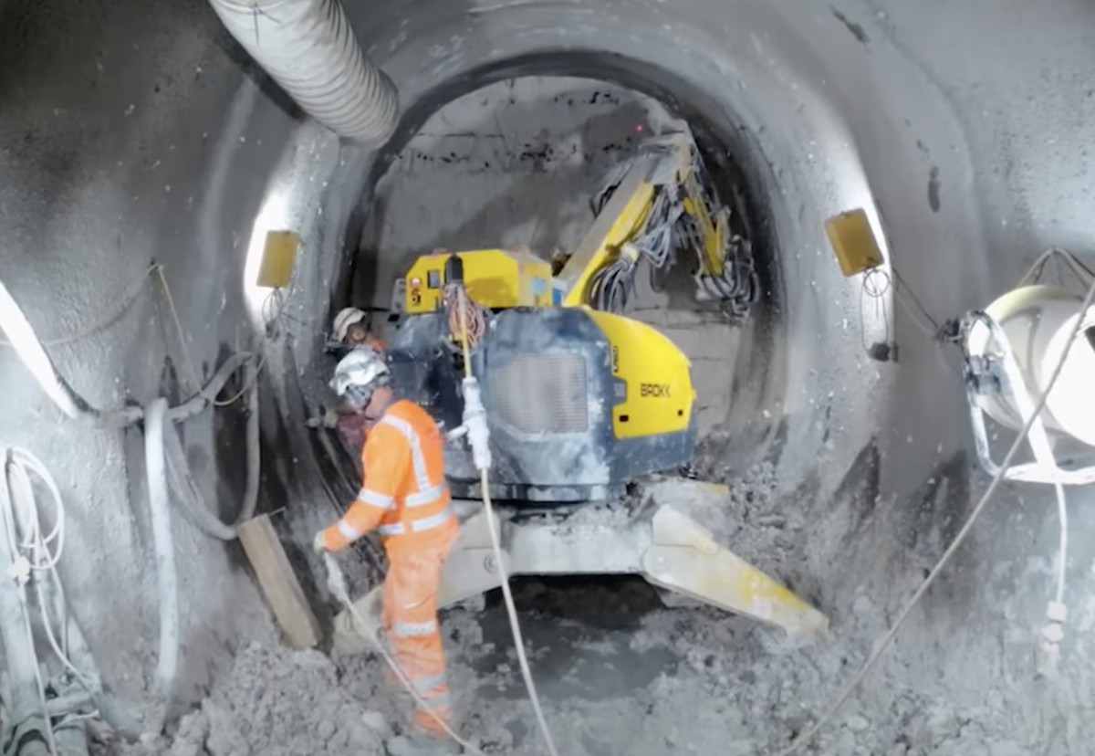 HS2 completes first tunnel cross passages