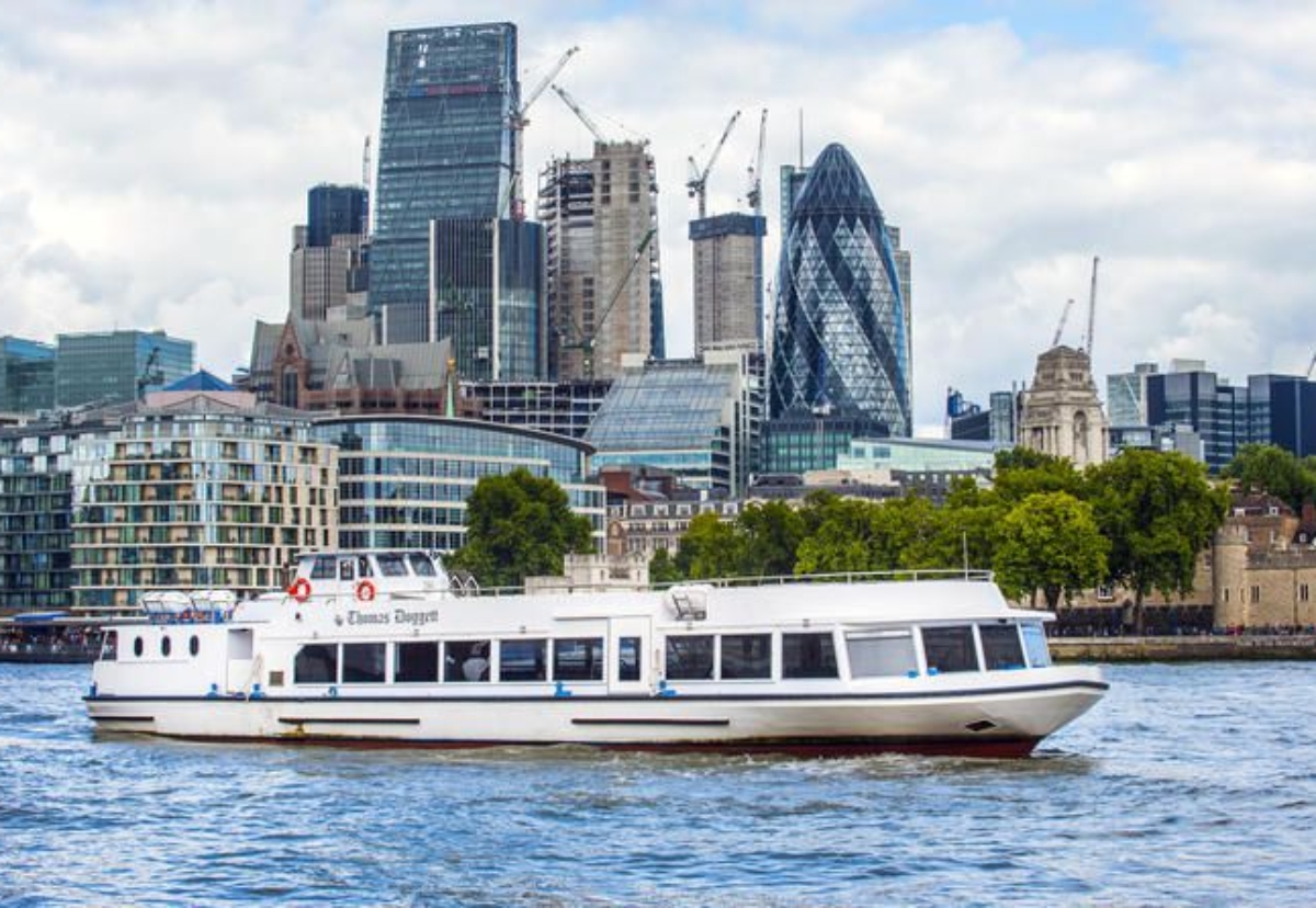 Boats could soon be ferrying construction workers to sites near the Thames