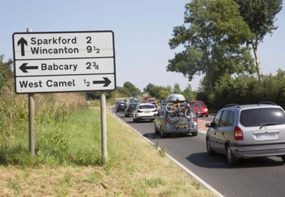 Scheme iwill provide a continuous dual carriageway on the A303 linking the Podimore Roundabout and the Sparkford Bypass