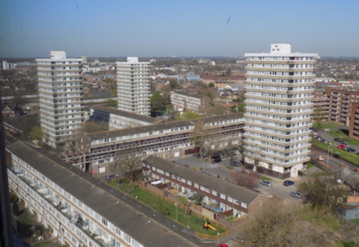 820-home estate will be demolished and rebuilt with 2,000 homes