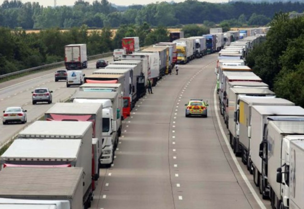 4,000 space lorry park planned to ease congestion when cross Channel services are disrupted