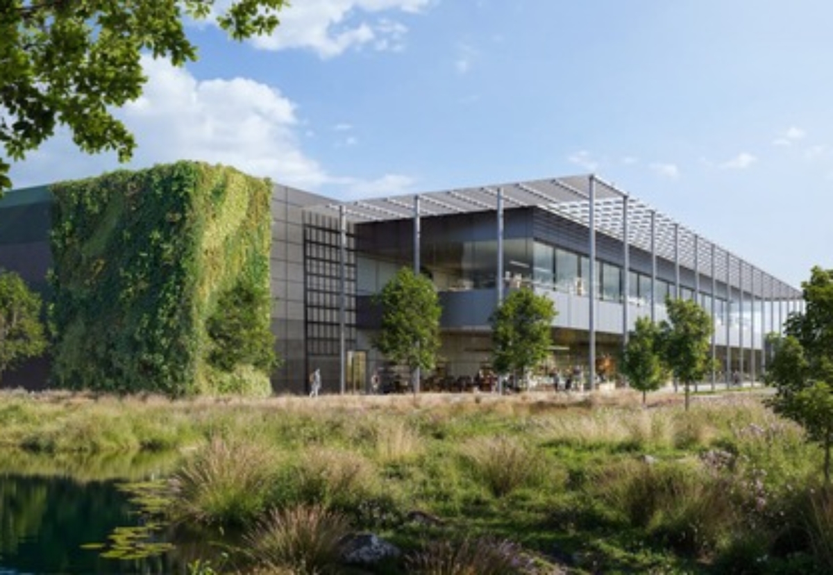One of three planned data centre buildings in South Mimms neat the A! and M25