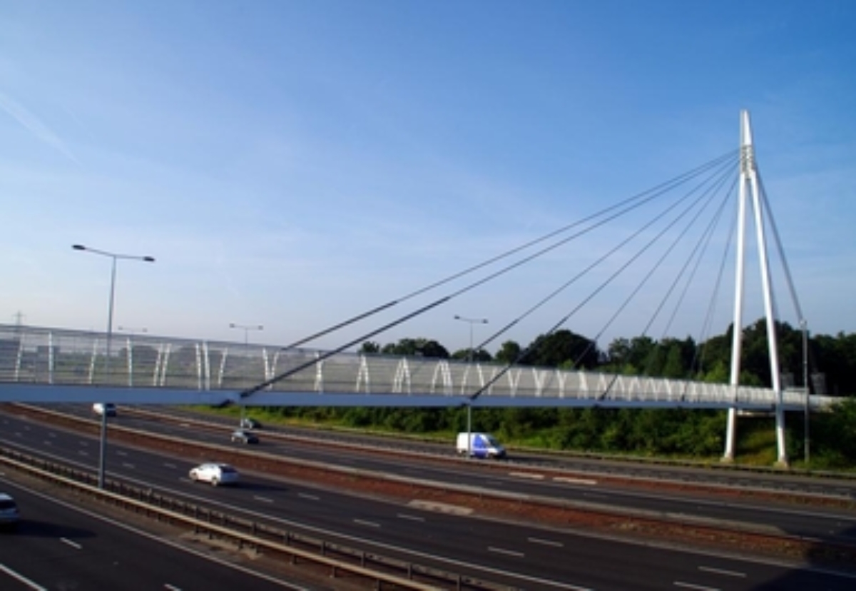 The JV maintains and improves 2220 structures and 500kms of the Area 10 motorway network around Greater Manchester, Cheshire, Merseyside and the southern parts of Lancashire.