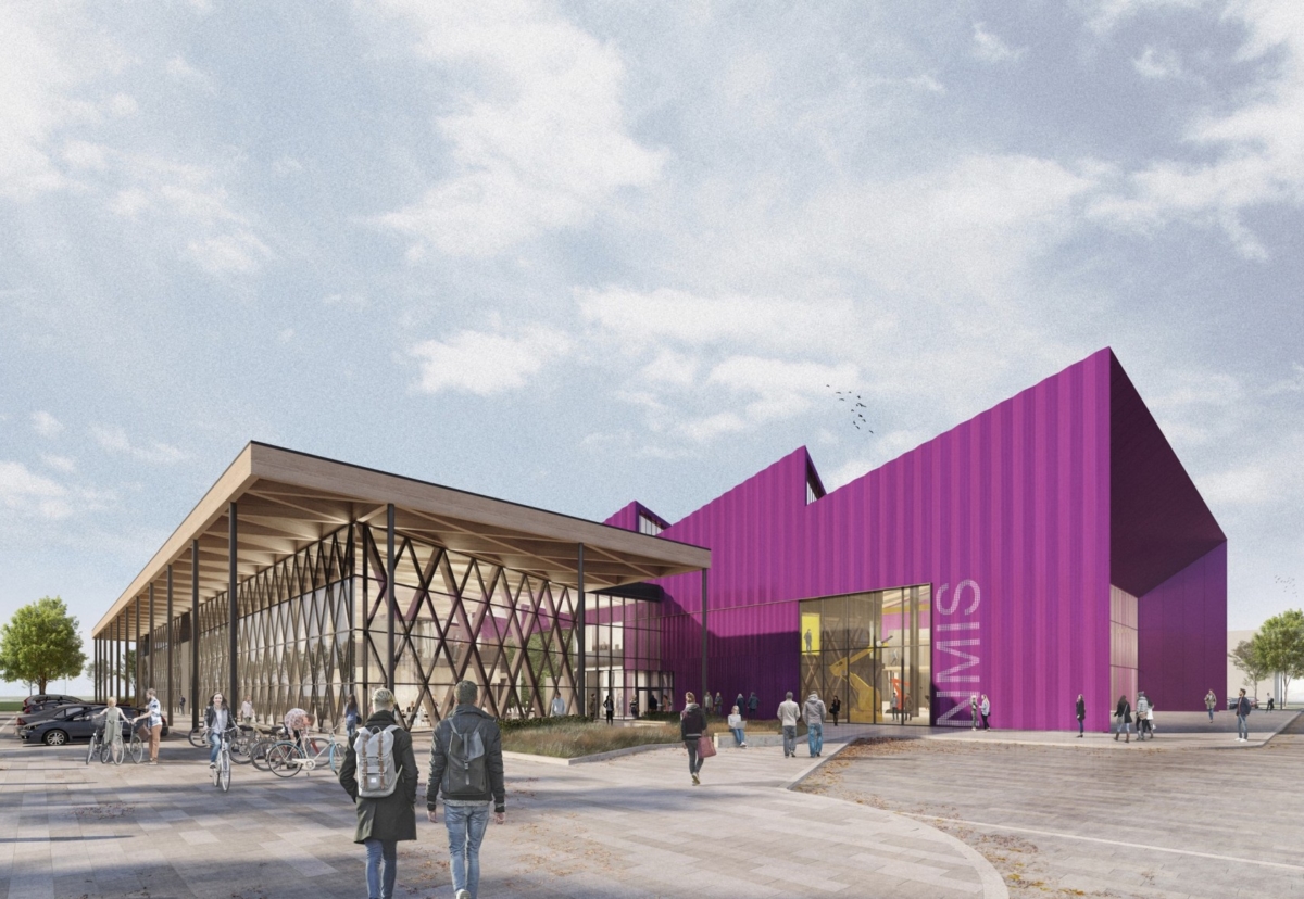 Distinctive heather coloured façade of University of Strathclyde building