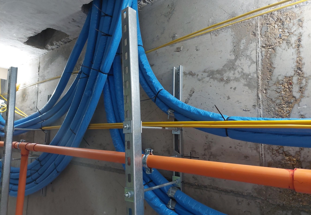 Pre-insulated pipework systems that typically use either PUR or PE insulants for buried use are finding their way into buildings presenting a fire risk