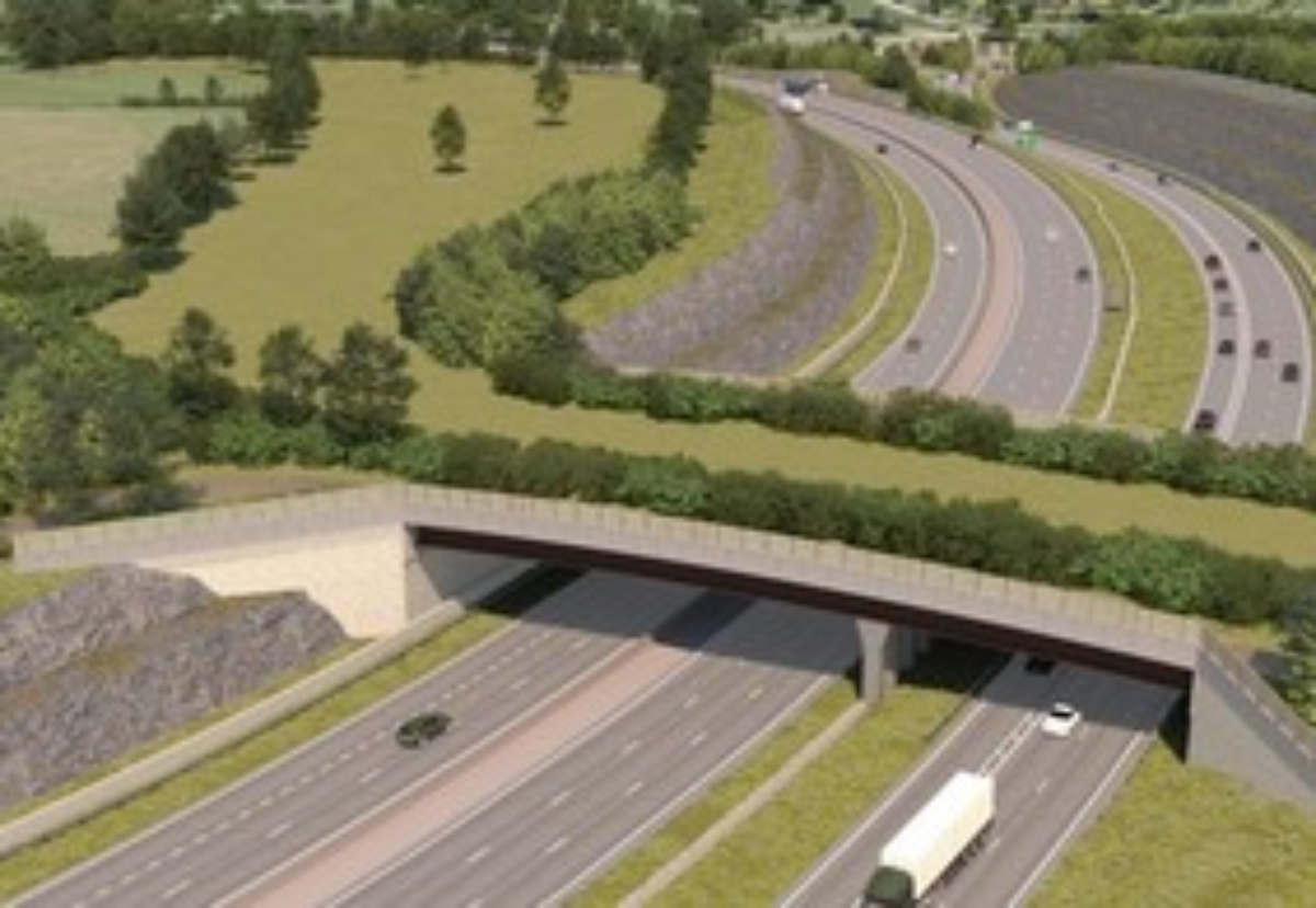 An artist’s impression of the scheme shows plans for a 37m-wide crossing, connecting habitats and allowing users of the Gloucestershire Way to cross the improved A417 safely