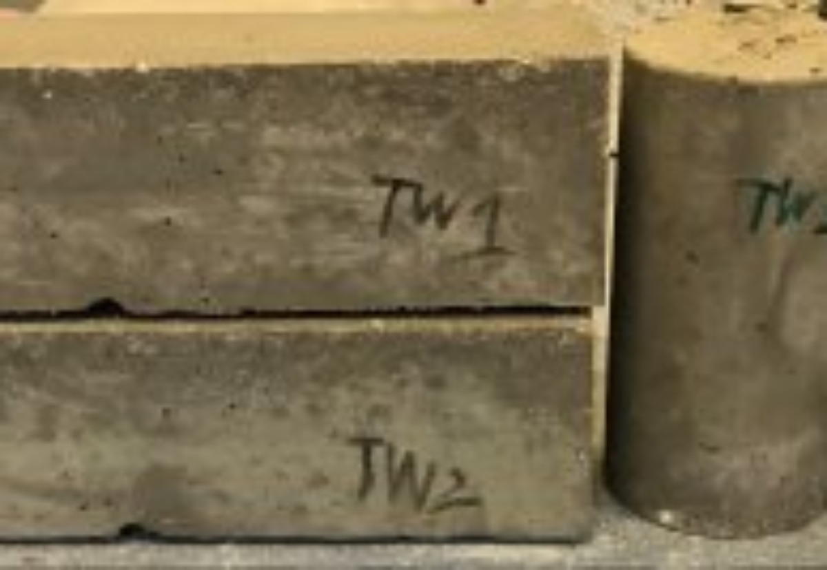 Graphene concrete shows enhanced properties of up to 146% in the compressive and 79.5% in flexural strength, while also being 400% less permeable to water